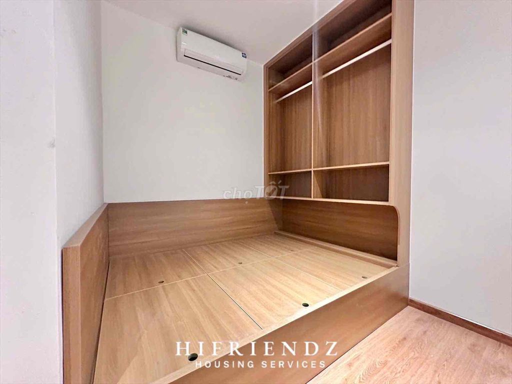 Rented near ueh, University of Charitables