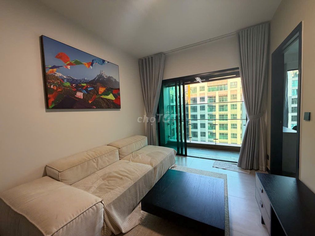Rent De La Sol 75 meters 2 (two bathrooms) Full interior 23.5 million-free now