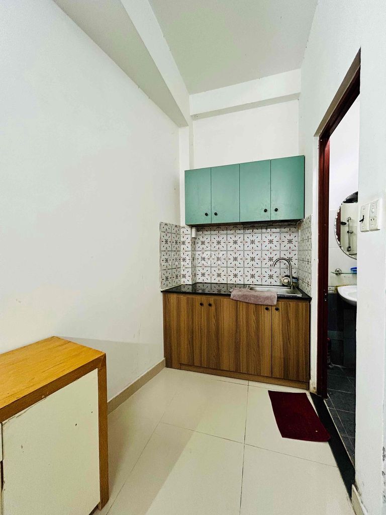 It's a real price! Studio of the Thin Window, Full interior - Right Metro Station, Landmark 81