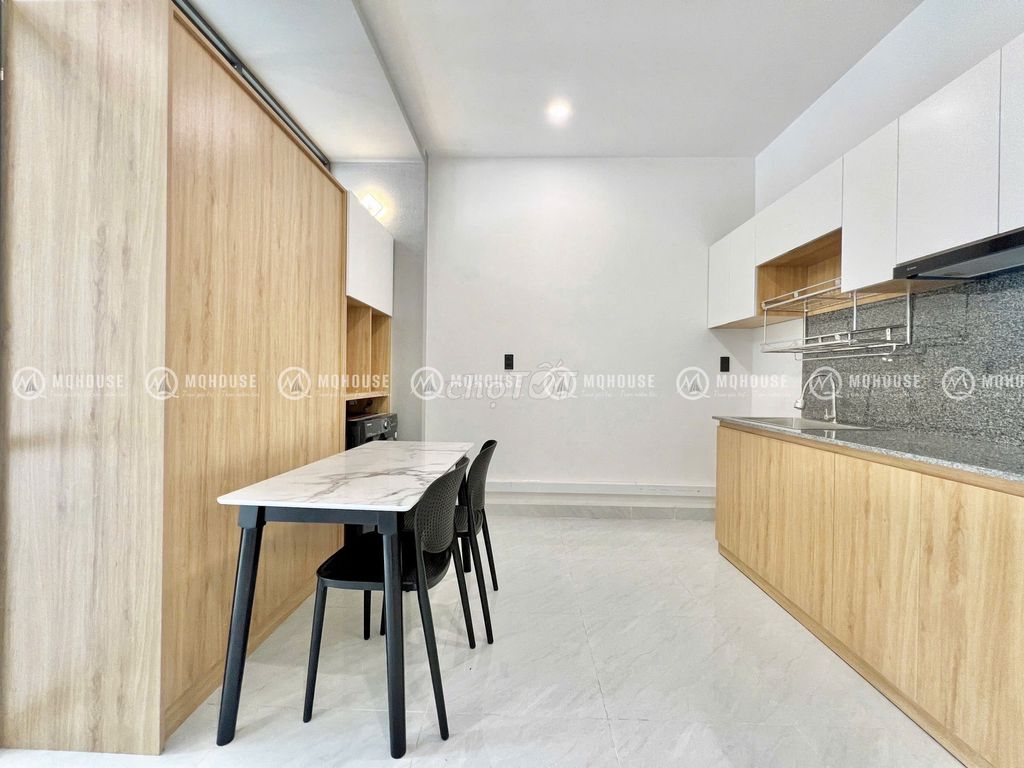 One bedroom. A beautiful balcony living room by the river and magic.