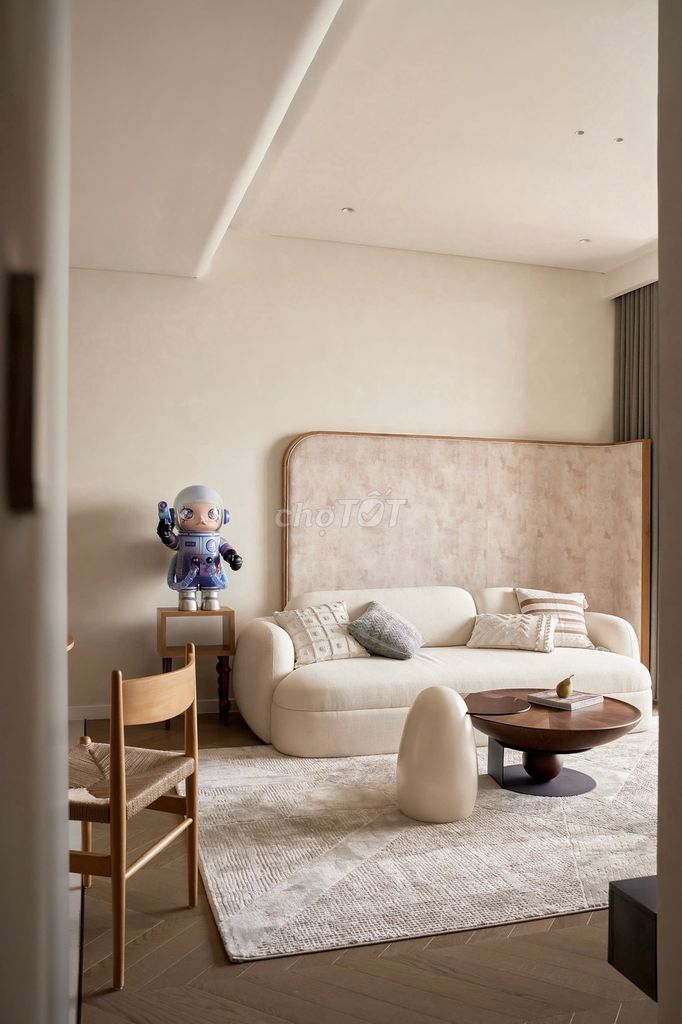 Two Lumière Riverside bedrooms-- View river, full interior-- 78 million.