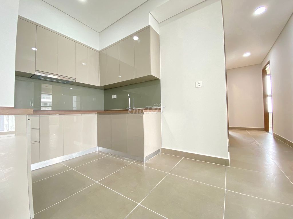 The District of 7 Riverside rents an empty bedroom for only 8.5 million.