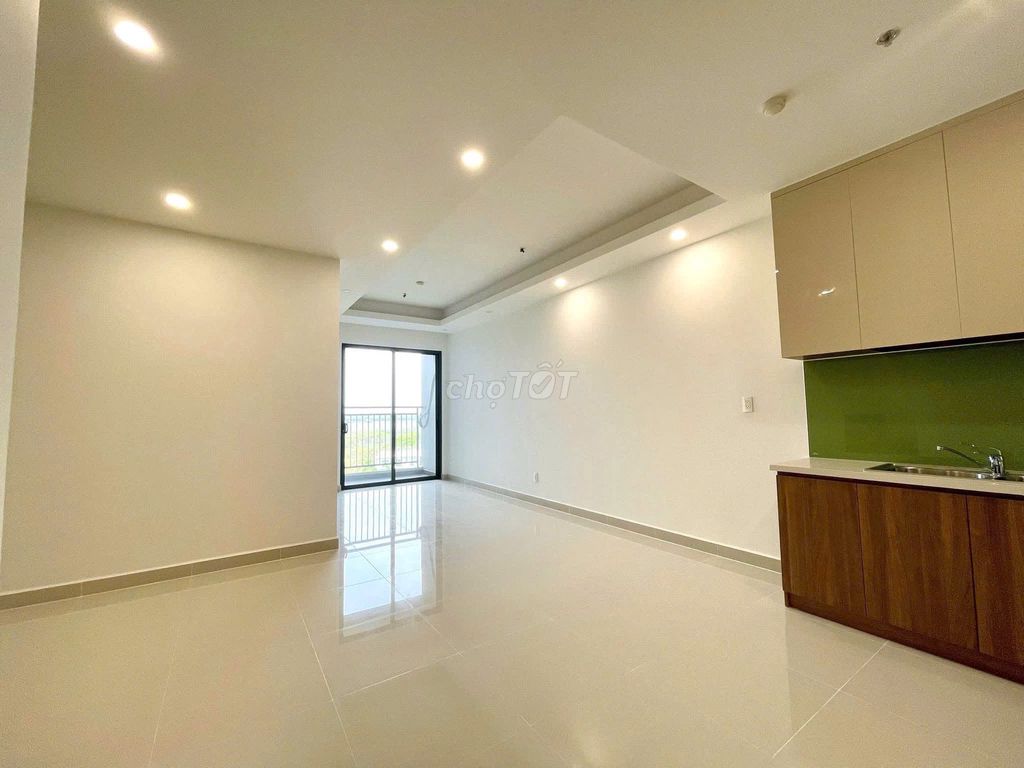The District of 7 Riverside rents an empty bedroom for only 8.5 million.
