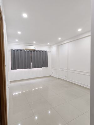 Cao Thắng Front - 14 x10 M - 7 bedroom - Dot 2 Oto
