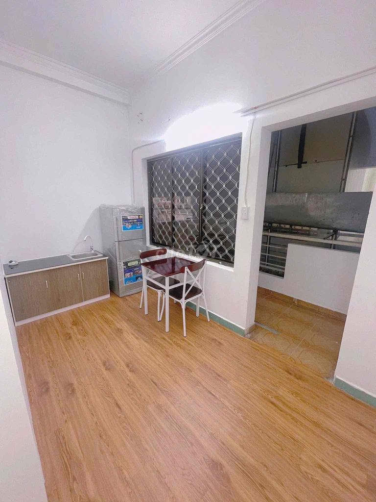 Two bedrooms full interior - large in 440 people