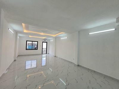 Rent an 18 A Nguyễn Văn Trỗi near the Justice Bridge 11 Q.Phú Nhuận