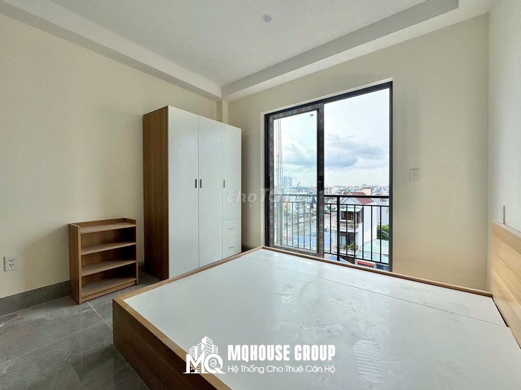 Service apartment - balcony, window - Quang Trung - volume value