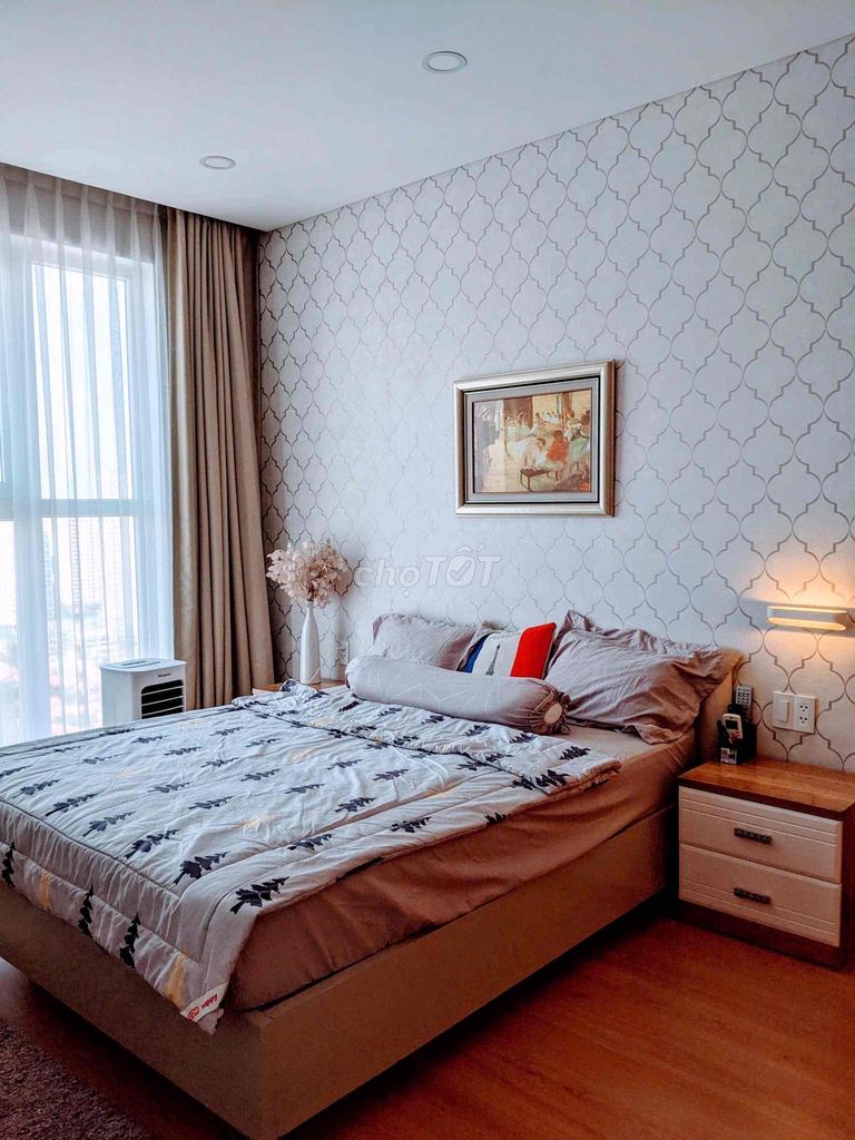 We'll rent Dire 2-75 meters, 2 bedrooms, 2 12 million/thg toilets.