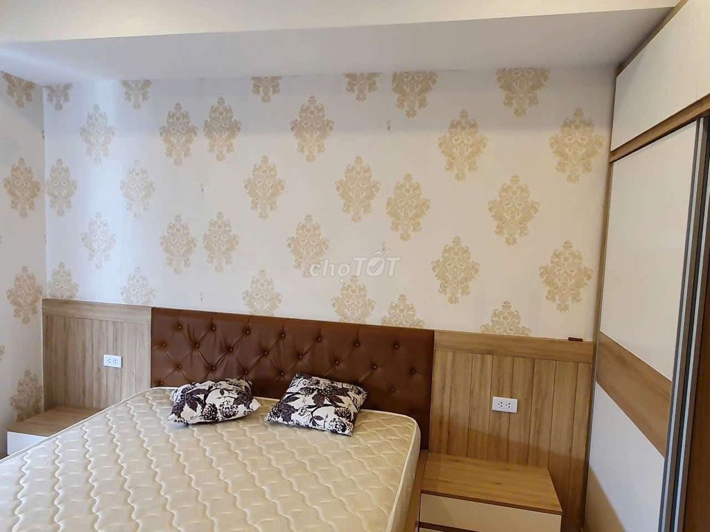 Rent a three-room Cosmo City for 18 million a month.