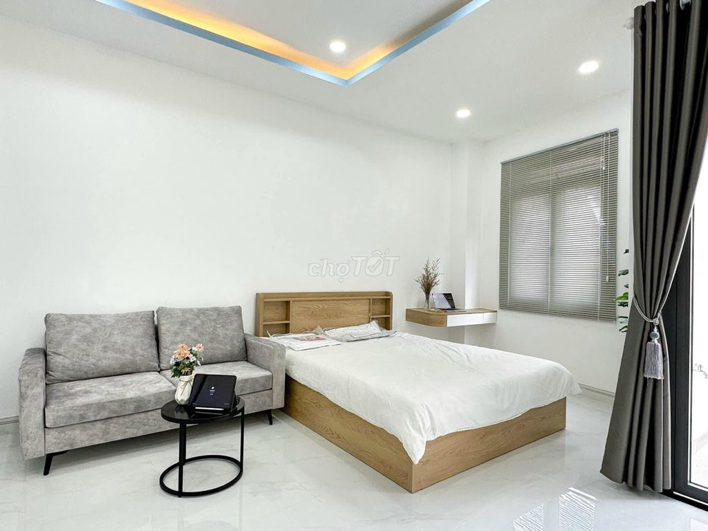 The balcony apartment 30 M2 full interior near the shower culture, the pink college
