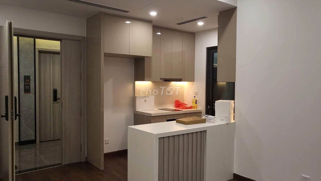 Rent apartment three Mass bedrooms, Alexomes Smart City, 14 million.