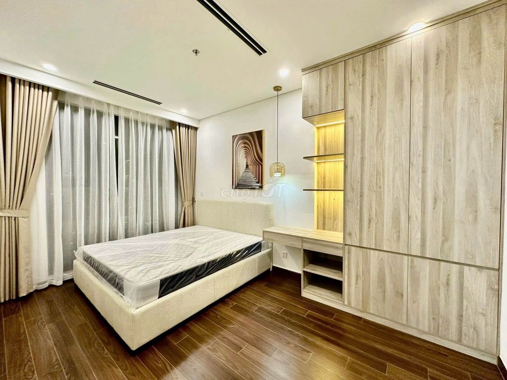 Rent the Masteri apartment. Two bedrooms.