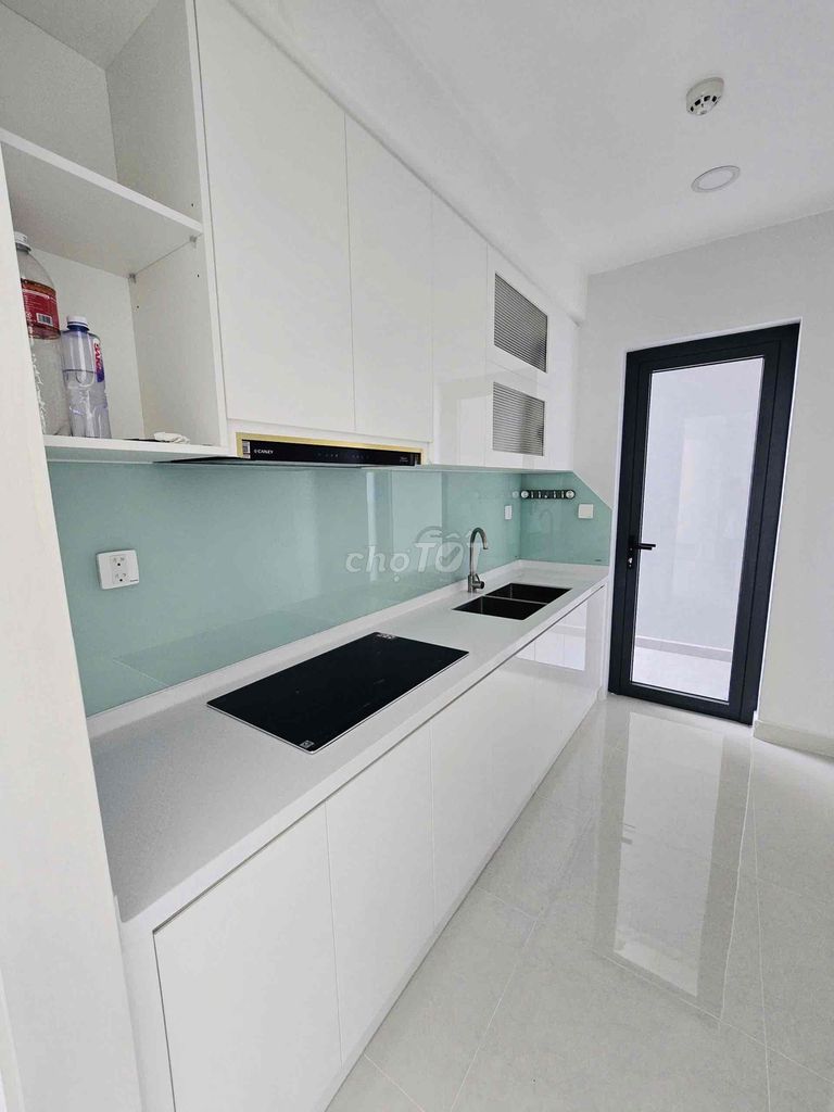pkd a cart for renting D-Homme Hồng Bàng apartments in 6th.