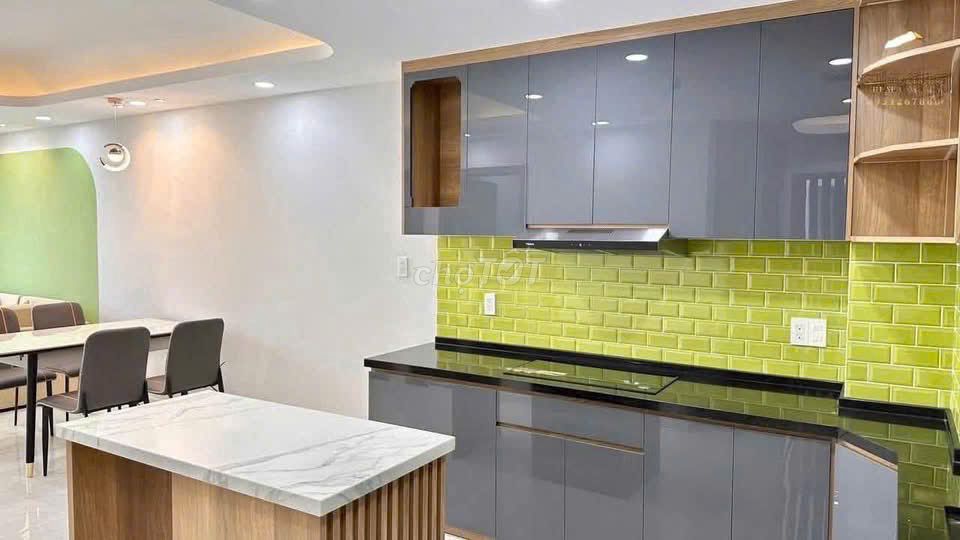 Rent Saigon South Residences, 2 bedrooms, 14 million, Ih. FIN Bar