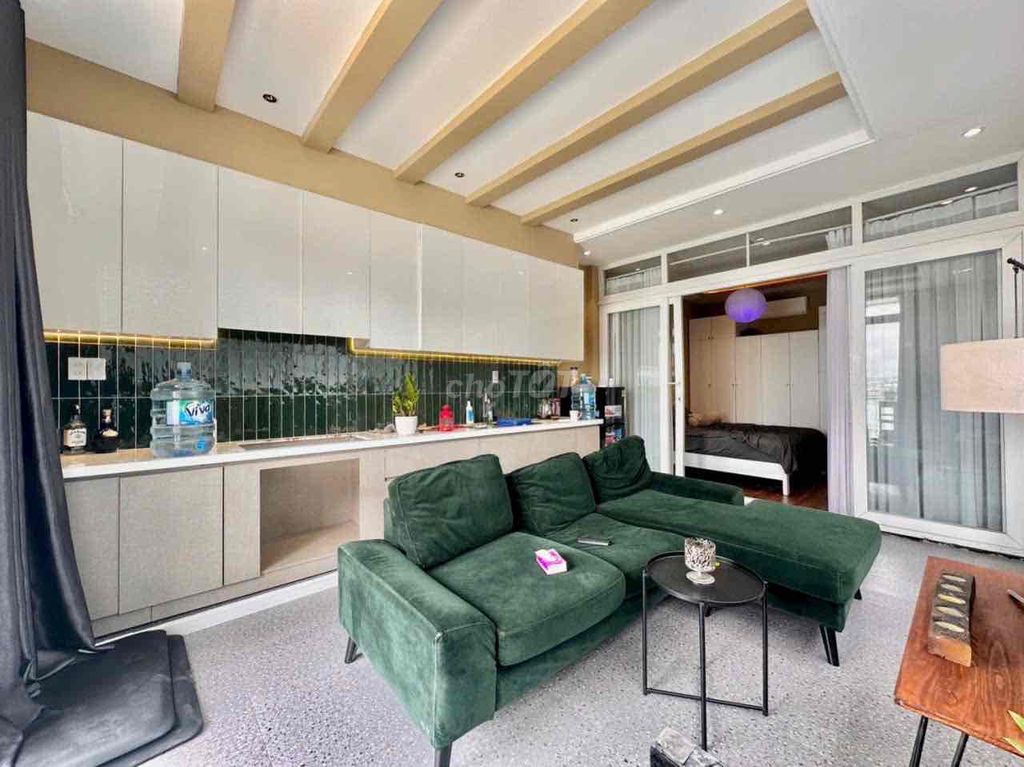 Live on the Hoàng Sa Water Coast, free balcony 3rd.