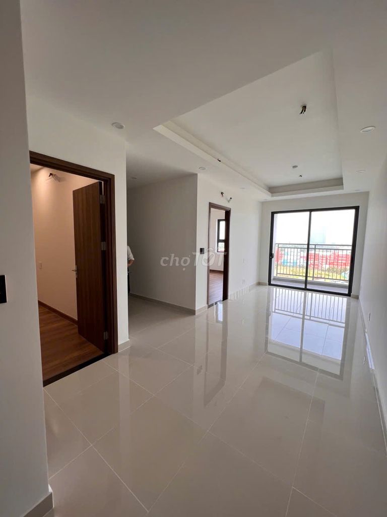 Rendezvous District 7/Tergon riverside, one bedroom/two bedrooms with interiors.