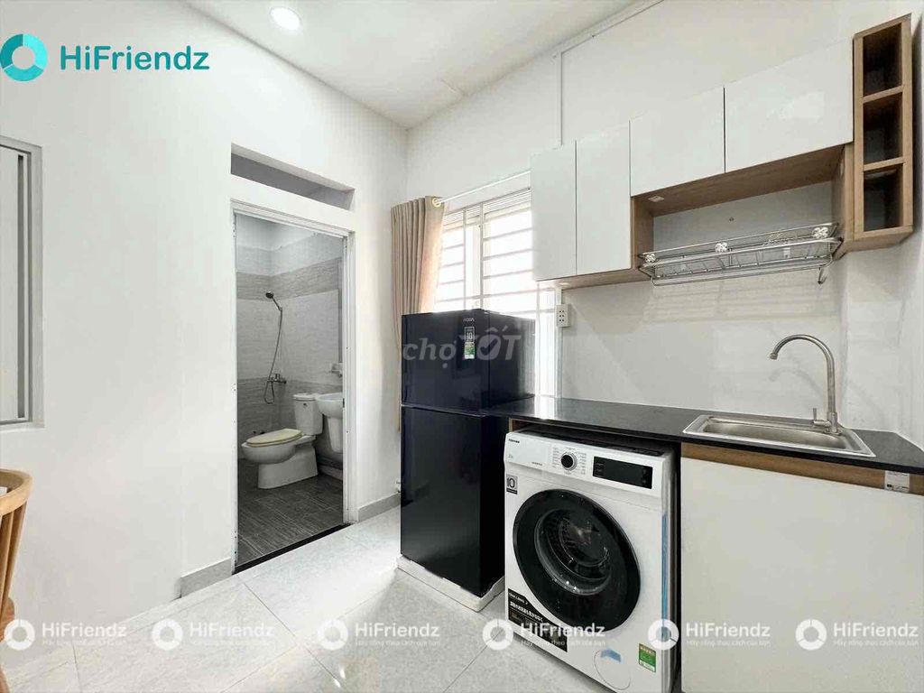 Rent the new service-full furniture 100% new.