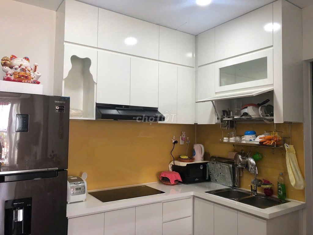 Đặng Văn Ngữ-Phú Nhuận apartment rents 1 p to sleep at 10 million a month.