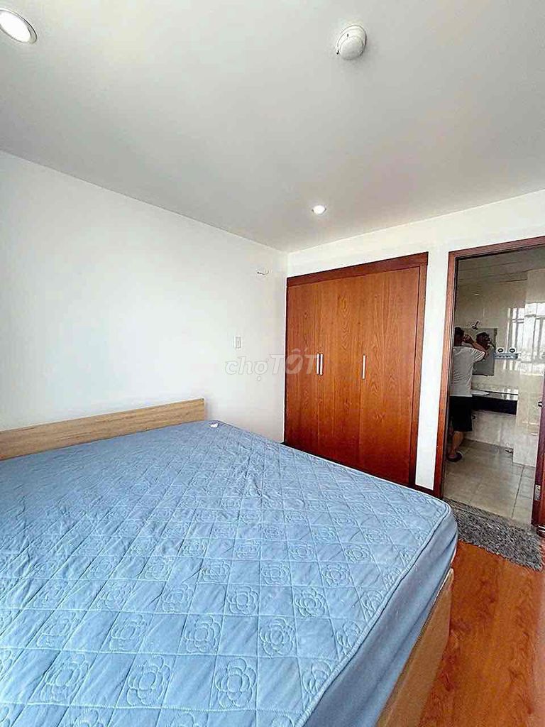 He's renting a two-size apartment. Two bedrooms, nice clean-view toilet.