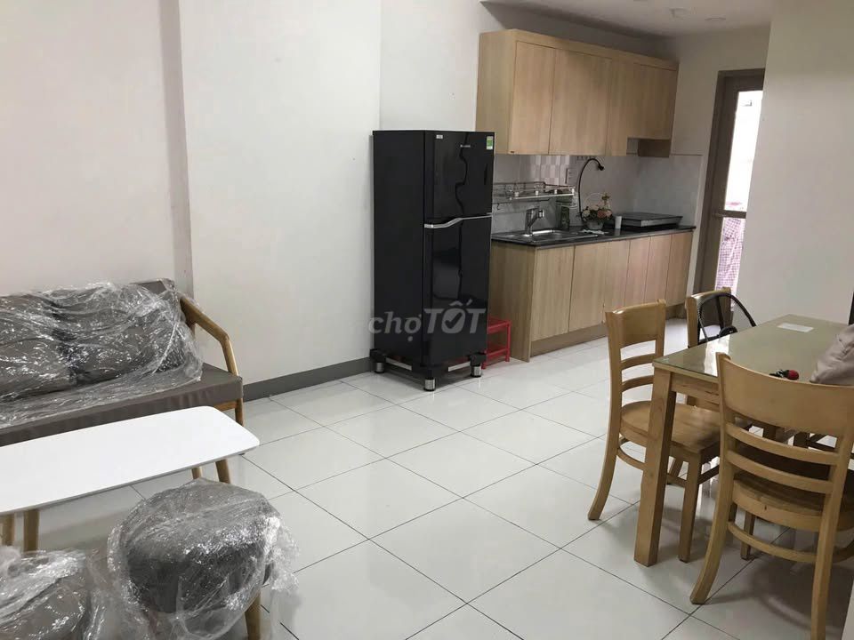 Hope Garden, Phan Huy Ích rents two bedrooms, brand new furniture for nine million a month.