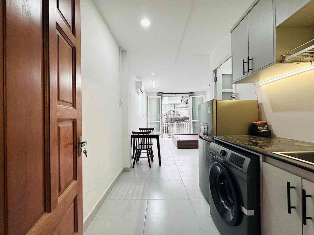 Rent your own laundry studio. Full interior near Nguyễn Chí Thanh District 5.