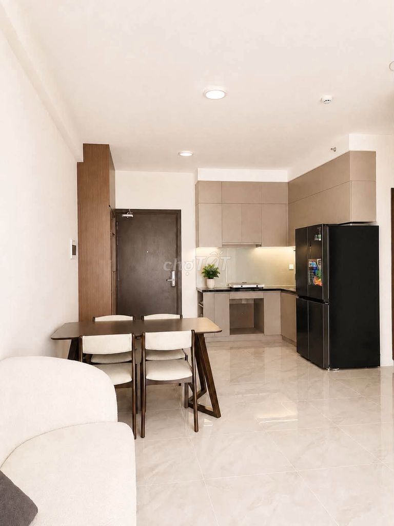 Rent Võ Văn Kiệt 80 meters 2 bedrooms 2 Full Highland toilets