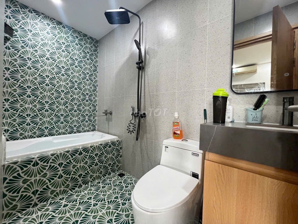 Ten A Chen Dudu apartment: 50 meters2,1 p sleeps, ntcb-10 million a month.
