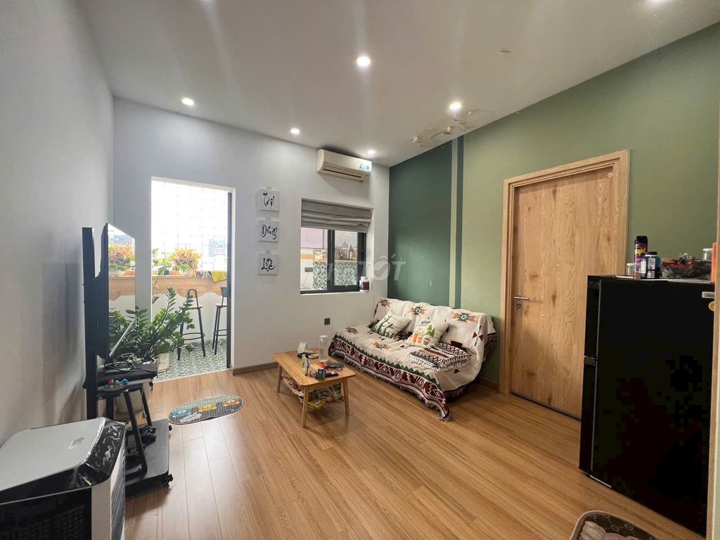 Ten A Chen Dudu apartment: 50 meters2,1 p sleeps, ntcb-10 million a month.