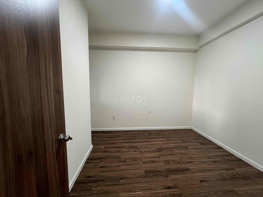 It's the owner who rents apartment 72 milligrams of mizuki Full interior. For 11 million.