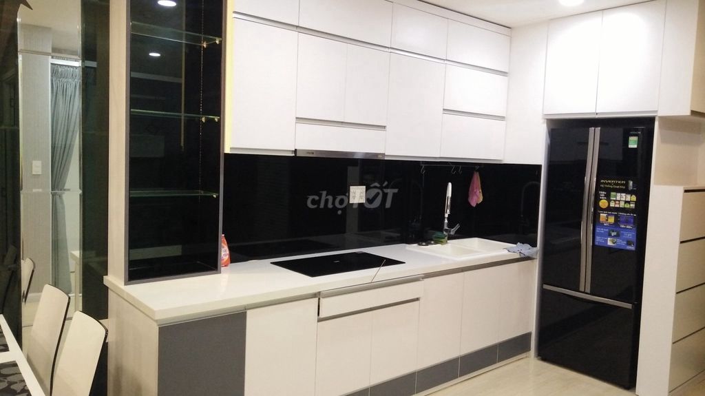 Rent the apartment. One bedroom. One bathroom. 50 meters.
