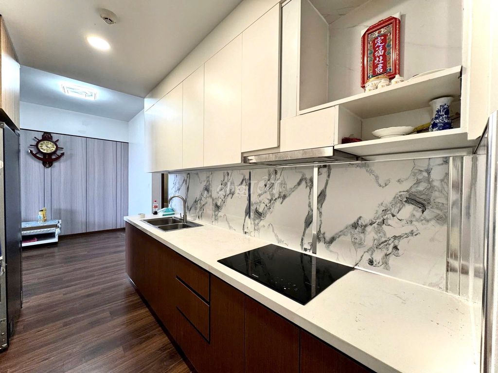 Rent a nice Mizuki apartment.