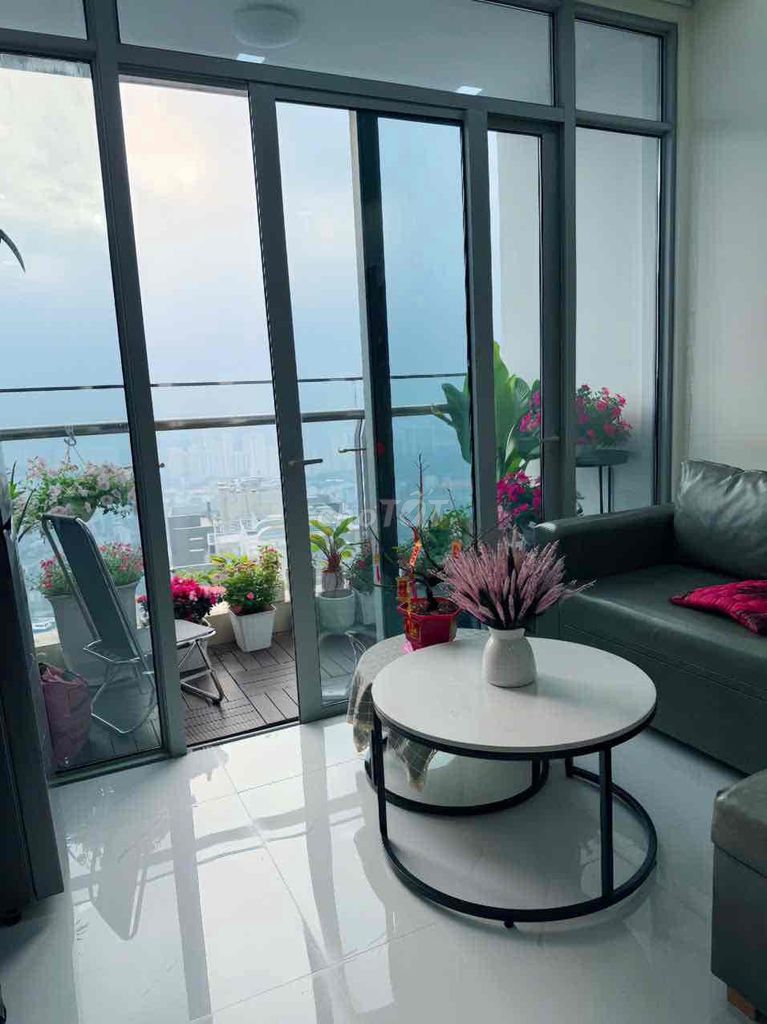 Vinhomes Central Park. - Rent apartment 3 bedrooms Park 7