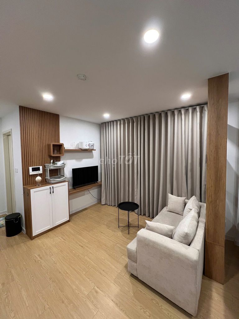 Rent Lavida Plus 7th District, live on the river view 12 million months.