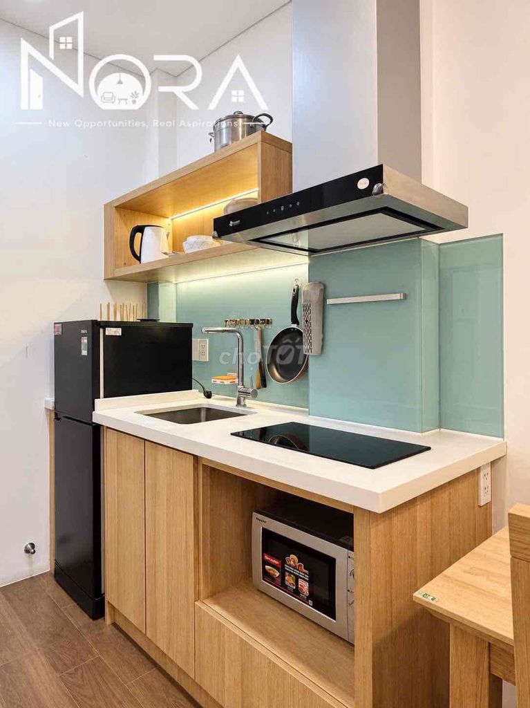 The new service apartment is 100%, the Home of Seven, near Tân Định Church.