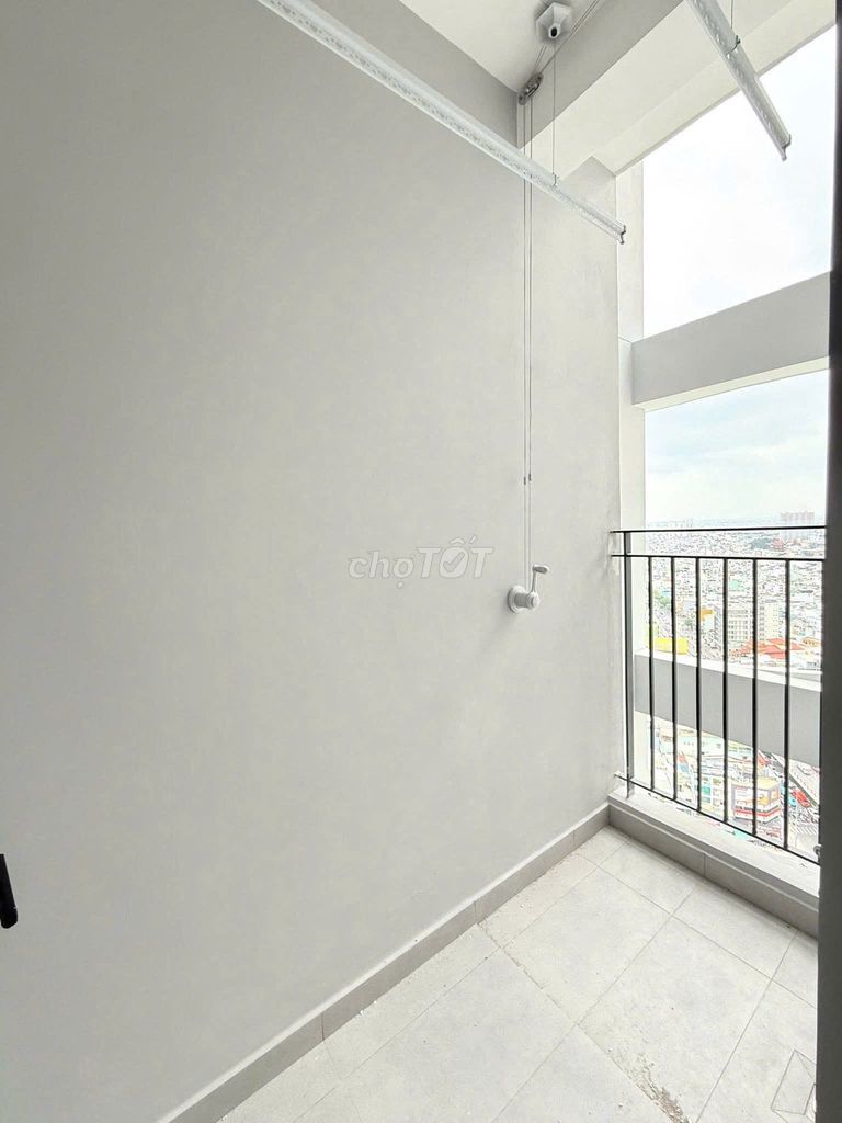 Rent two bedrooms, two toilets: Cold machines, kitchens, hot water, curtains for 13.5 million.
