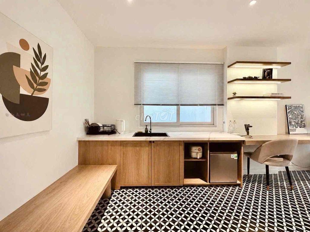 Renting mini apartments near Lotte District 7, on the Channel Bridge, tdt University,