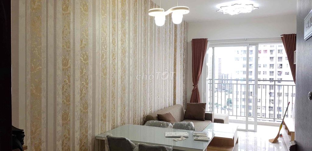 Rent the apartment three bedrooms. Full bathroom Sunrise Riverside. Just 17 million in District 7
