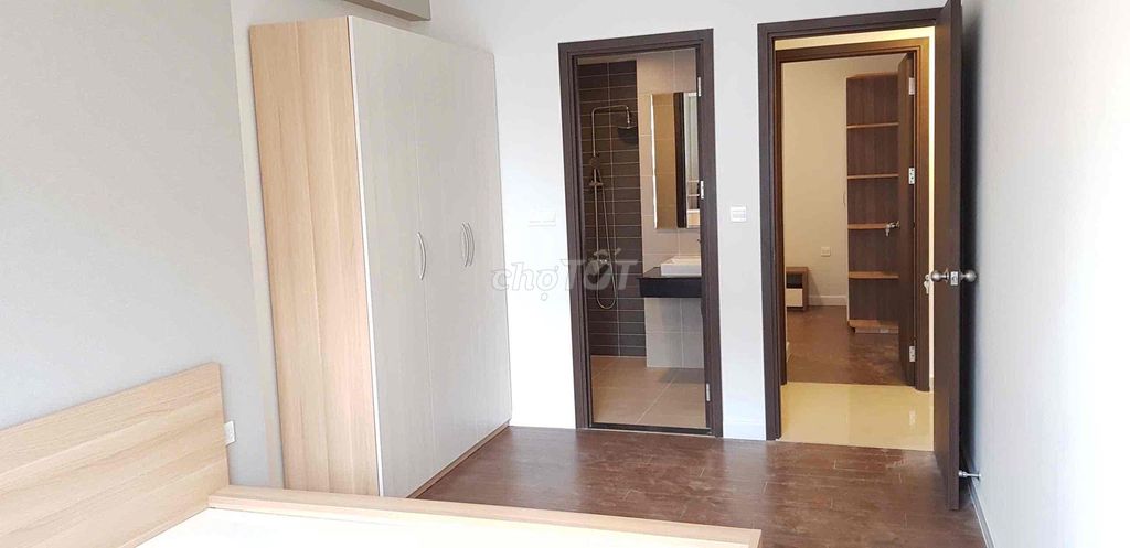 Rent the apartment three bedrooms. Full bathroom Sunrise Riverside. Just 17 million in District 7
