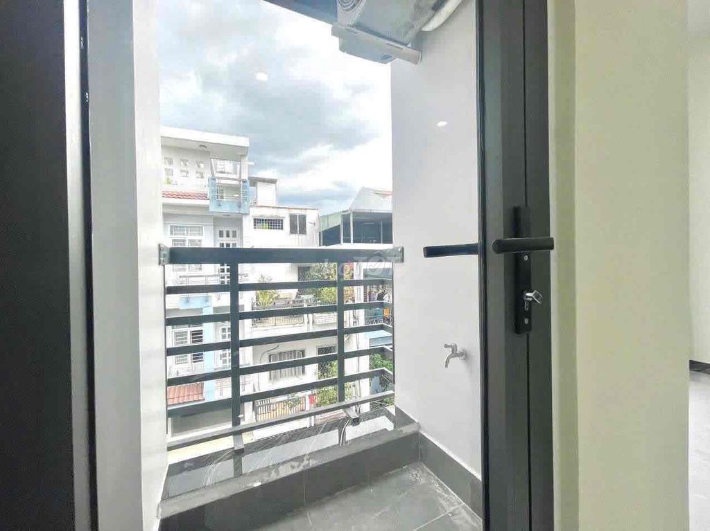 A high-end bedroom right here in Etwon Republic, T3 Station, Air Academy.