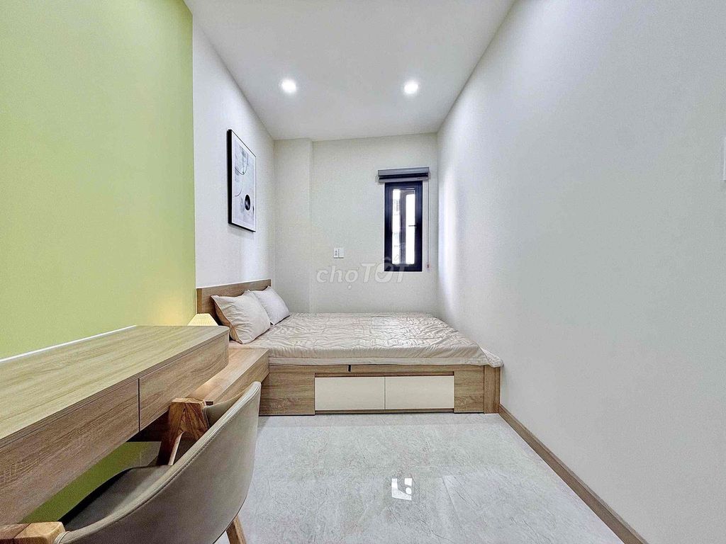 A high-end bedroom at Tan Son Nhut Airport, CVFF, Swiss Imperial Court.