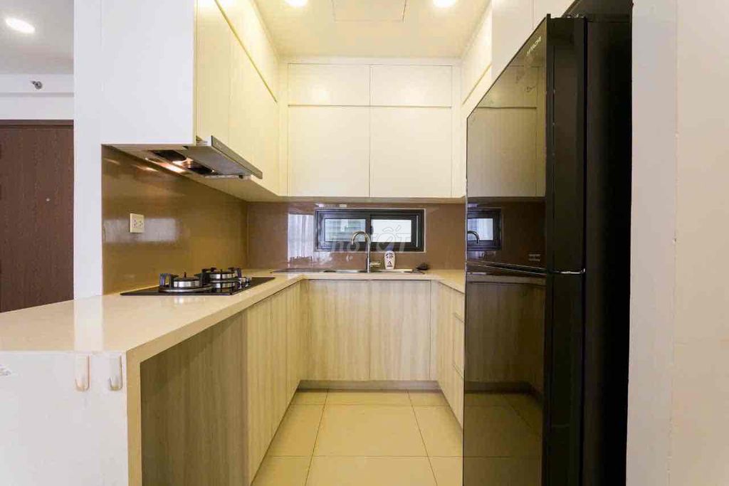 icon 56 district 4-- renting 3 bedrooms 2 ENCOM toilets 25 million a month.