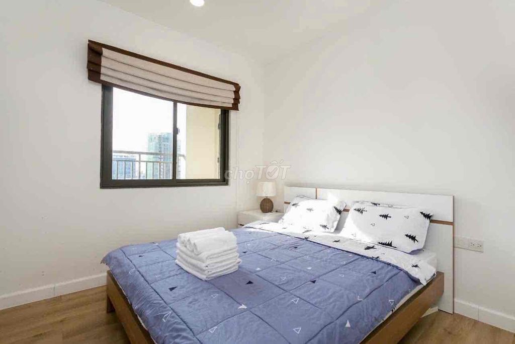 icon 56 district 4-- renting 3 bedrooms 2 ENCOM toilets 25 million a month.