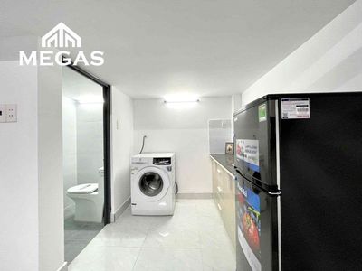 Renting room in beautiful, full interior.