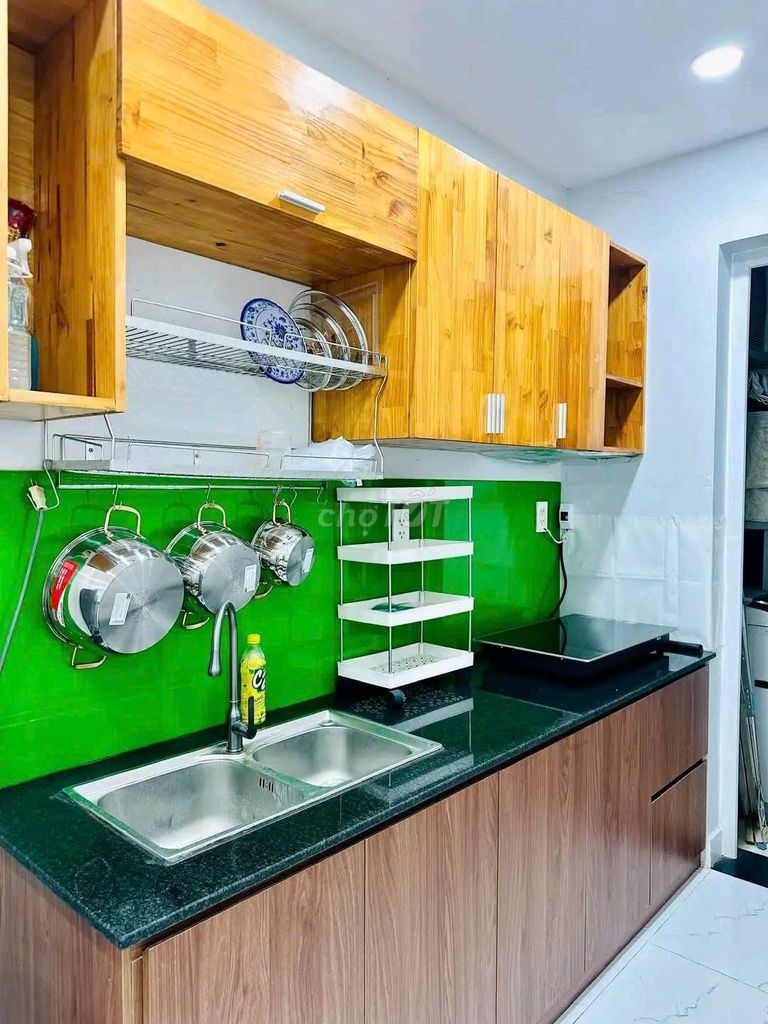 Rent an apartment, 1.5 million a month