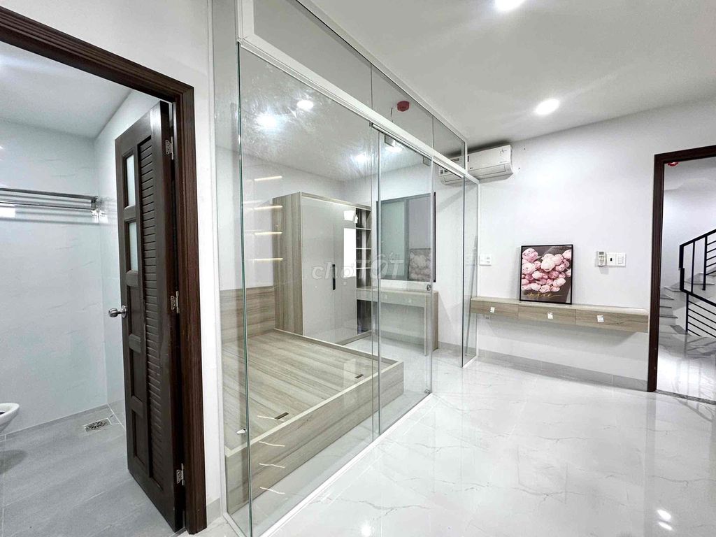 Room service 1 bedroom full interior at Nguyễn Kiệm in Phú Nhuận