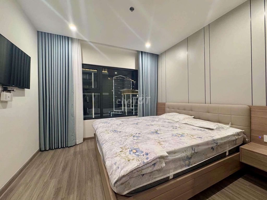 Alomes grand park i.k.a. 3 bedrooms full interior - 2 bedroom + 2 toilet