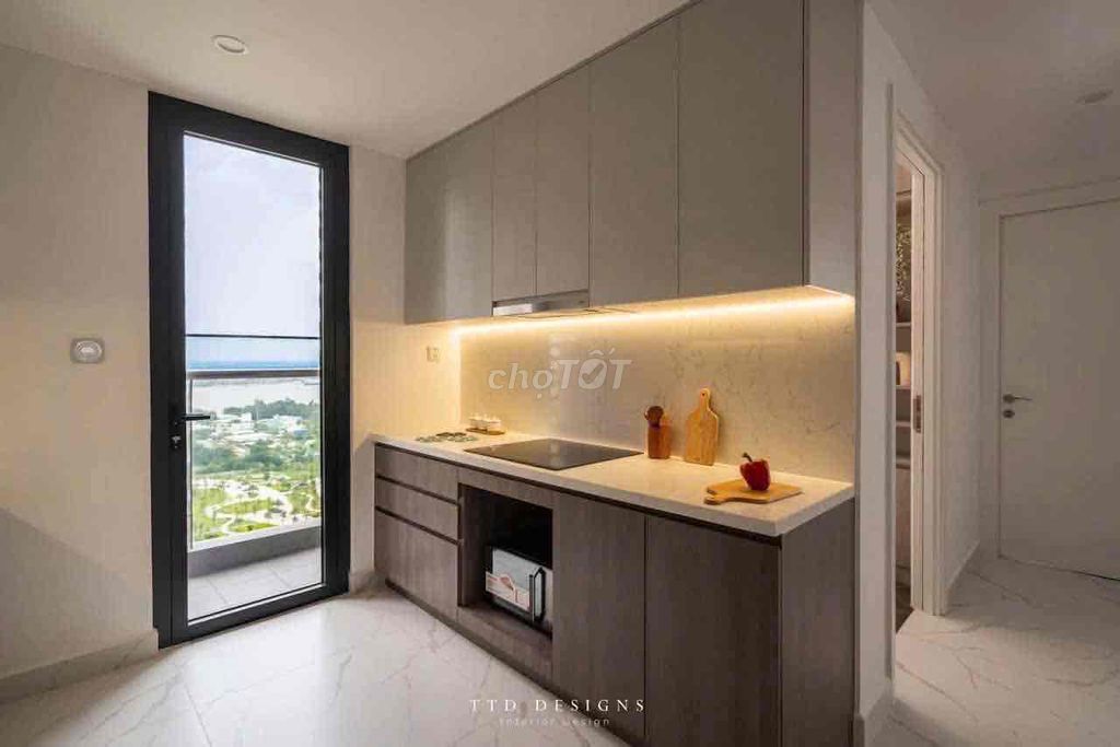 We'll rent out the Vinhomes Grand Park bedroom.