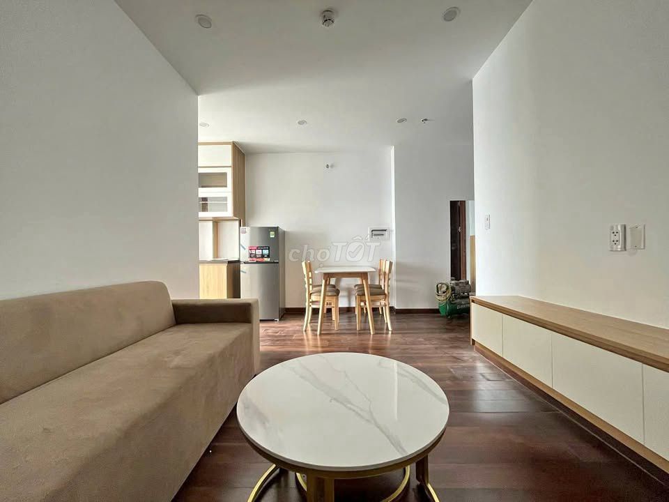 Renting the capital apartment, Nguyễn Văn Công - 2 bedroom, ready for 13 million a month interior