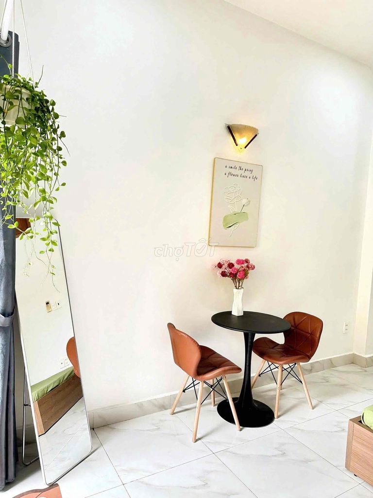 balcony apartment 30 m2_2_Amensible_Nellow 4B green row_Bạch Đằng