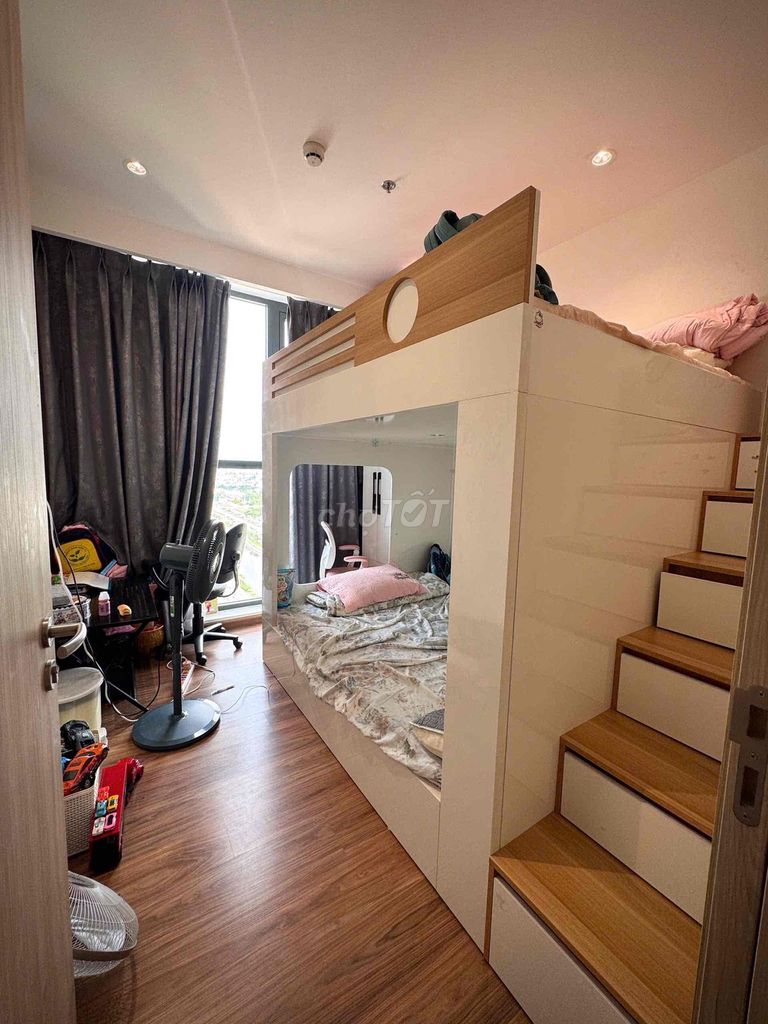 Rent Minigarden DAqua two bedrooms 71 meters2, full interior. It costs 16 million a month.
